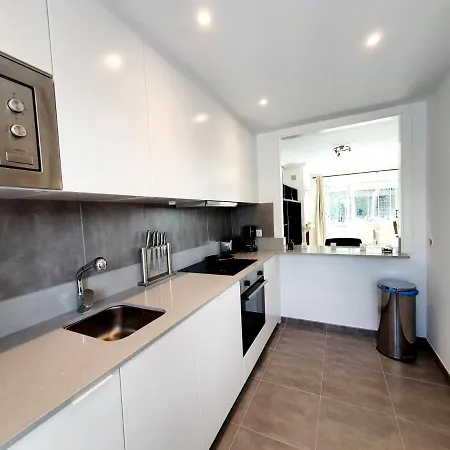 Lomas De Cabopino House Marbella