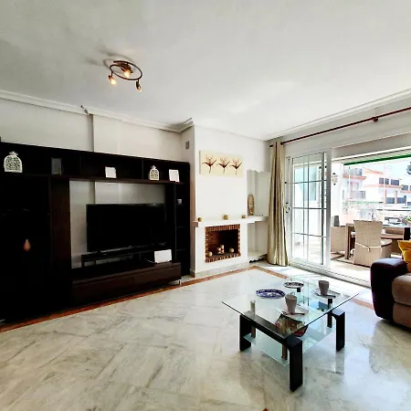 Apartment Lomas De Cabopino House