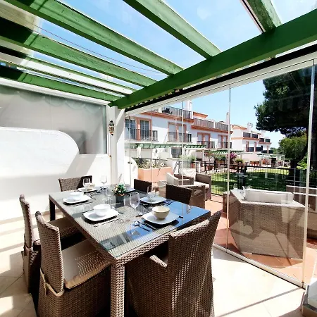 Apartment Lomas De Cabopino House