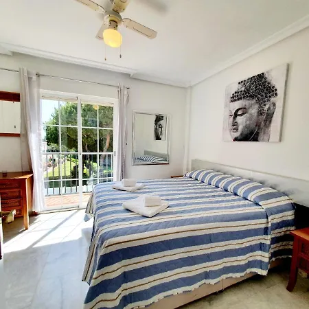 Apartment Lomas De Cabopino House