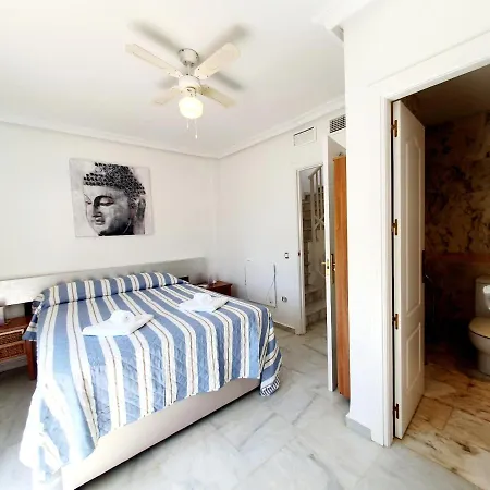 Lomas De Cabopino House Apartment *