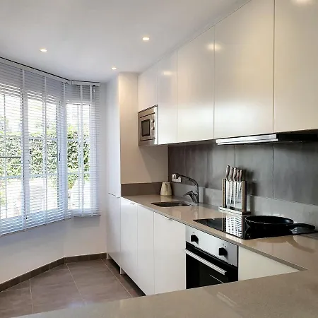 Lomas De Cabopino House *